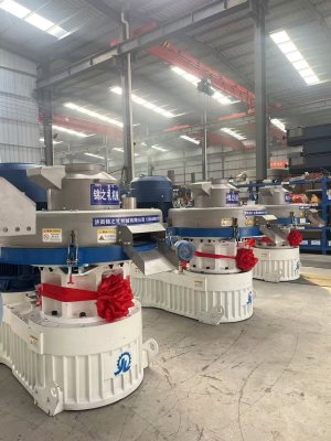 Máquina de Pelotas de Bagaço Golden Equation Tipo 560