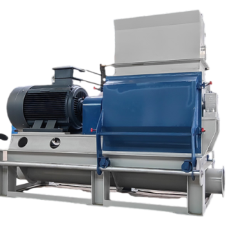 Moinho de martelos de madeira