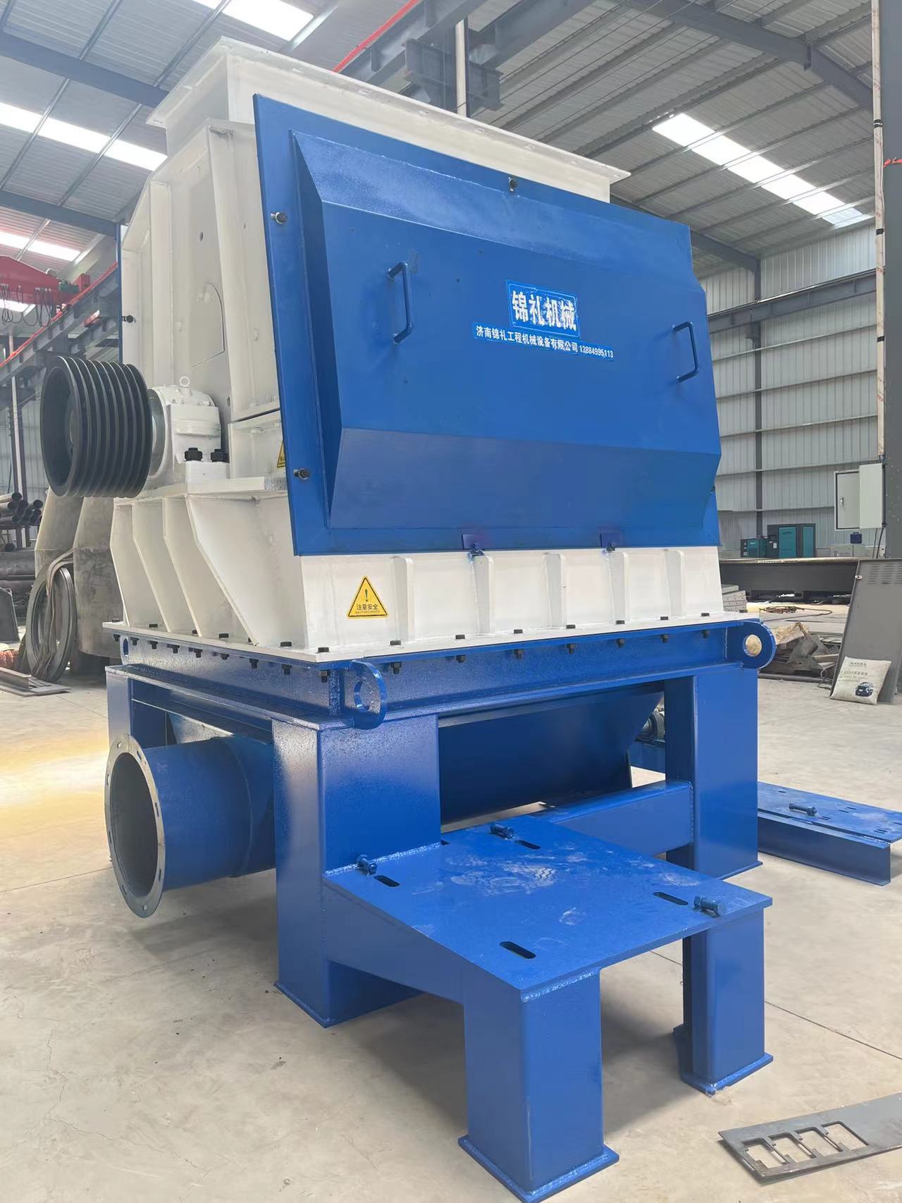 Moinho de martelo de palha. jpg Moinho de martelo de palha. jpg