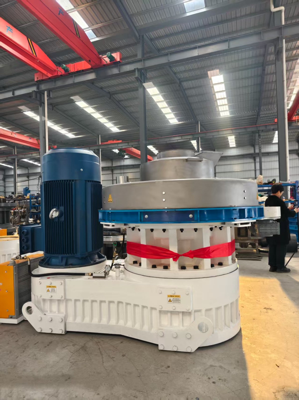 Máquina de Pellets de Casca de Amendoim. jpg