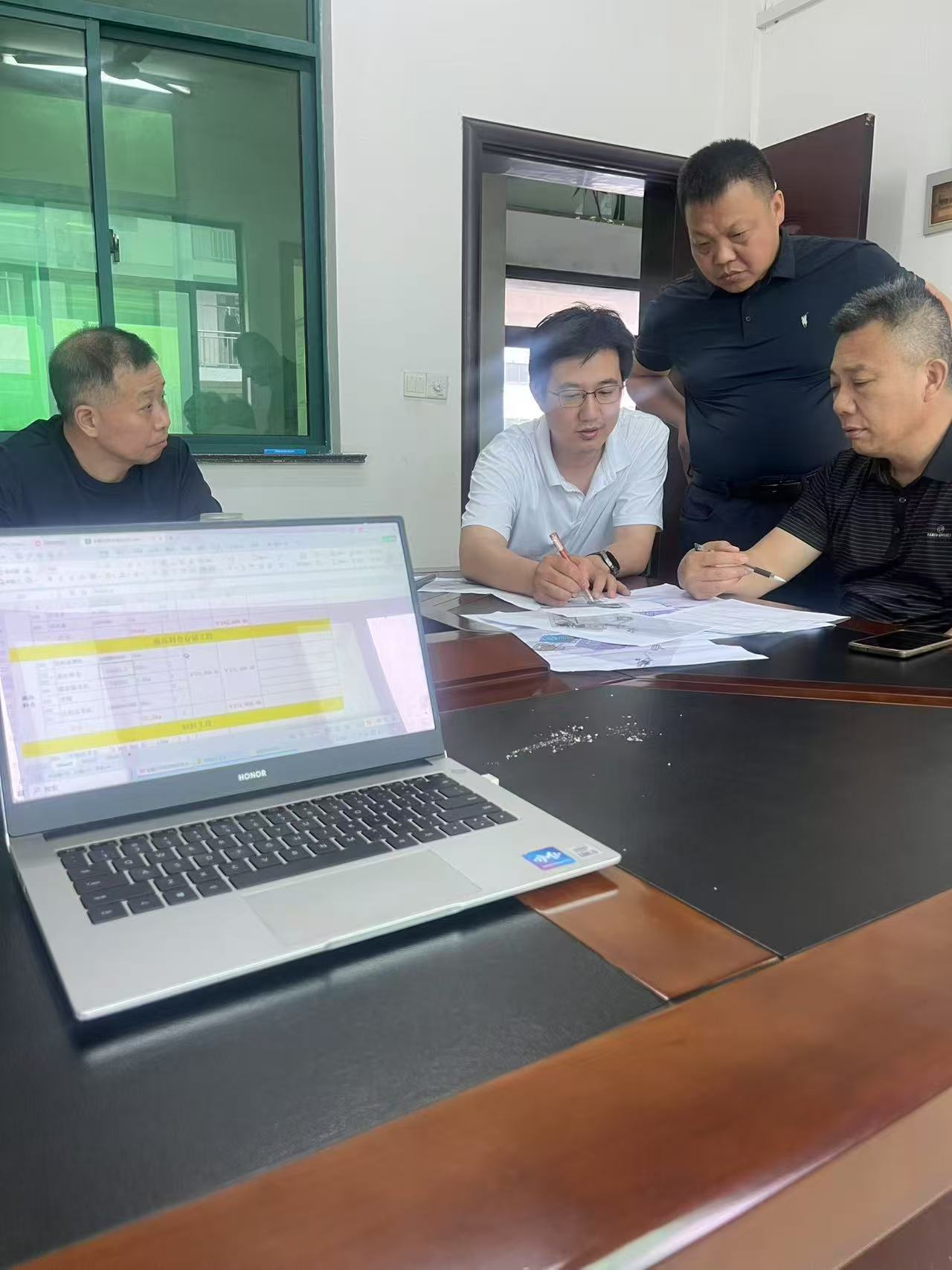 1750299937757339. jpg