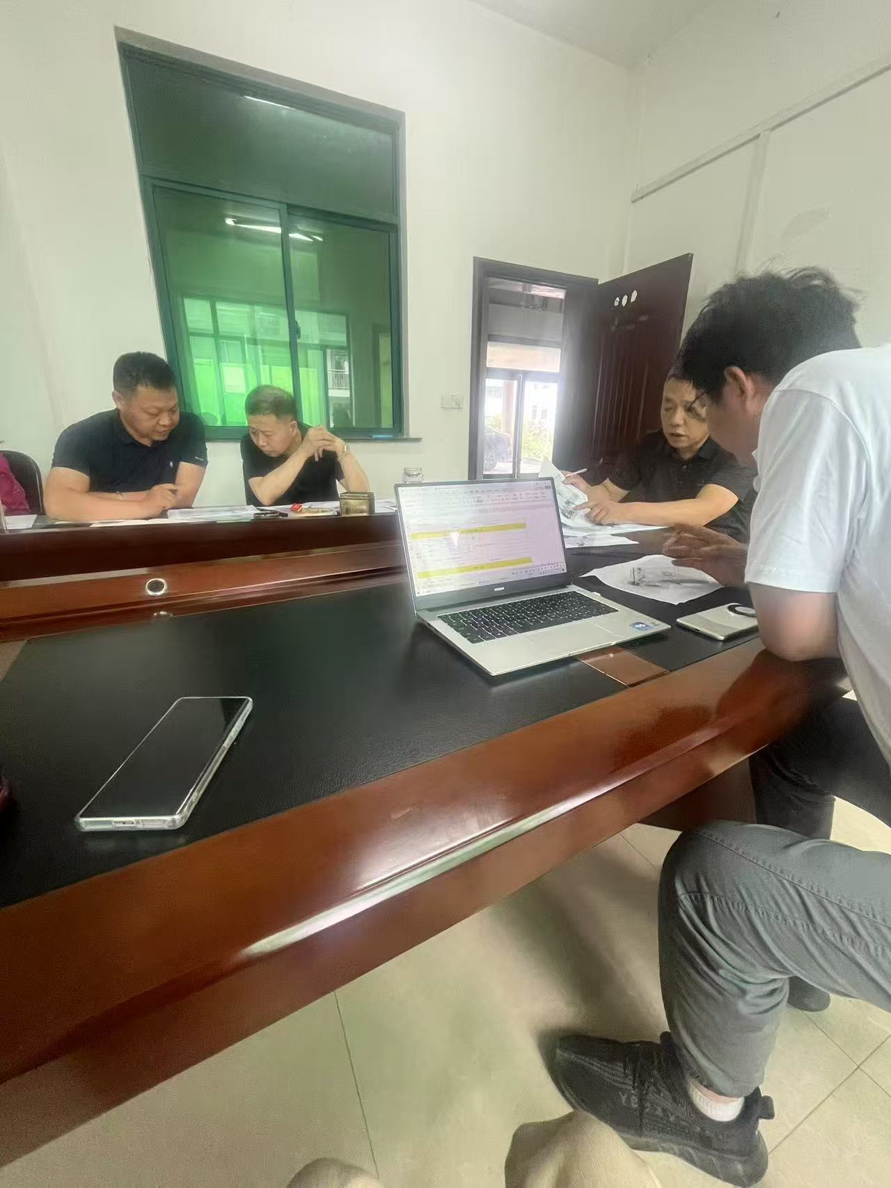 1750299942707795. jpg